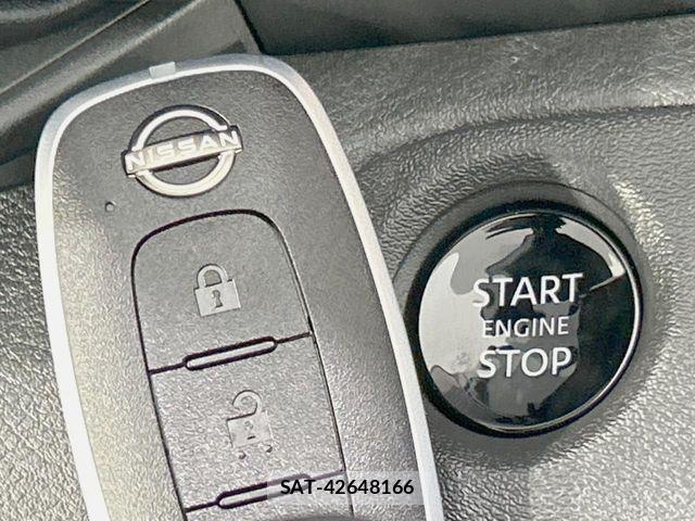 Nissan SERENA 2026-07 8368577-6