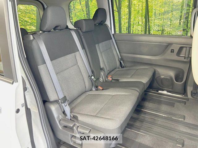 Nissan SERENA 2026-07 8368577-8