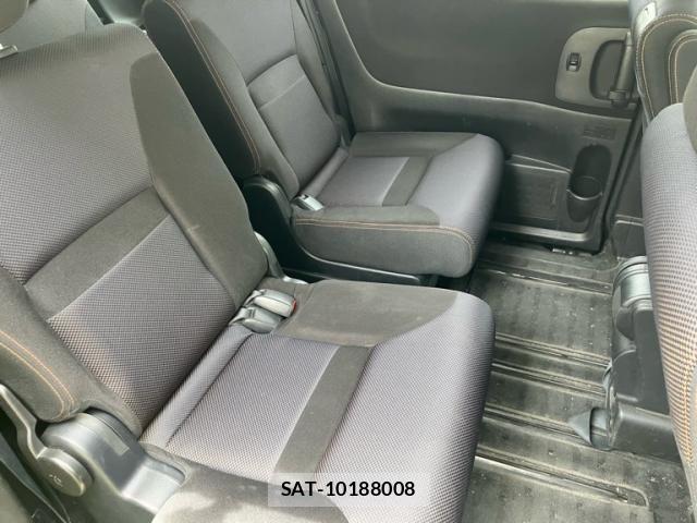 Nissan SERENA 2010-01 8368594-14