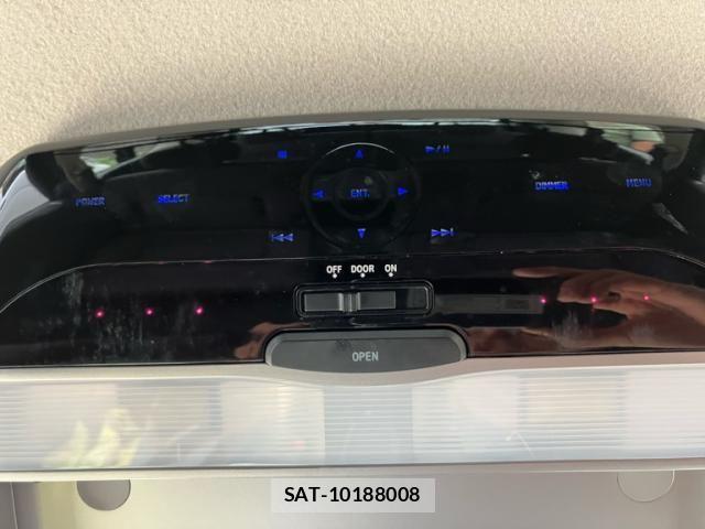 Nissan SERENA 2010-01 8368594-24