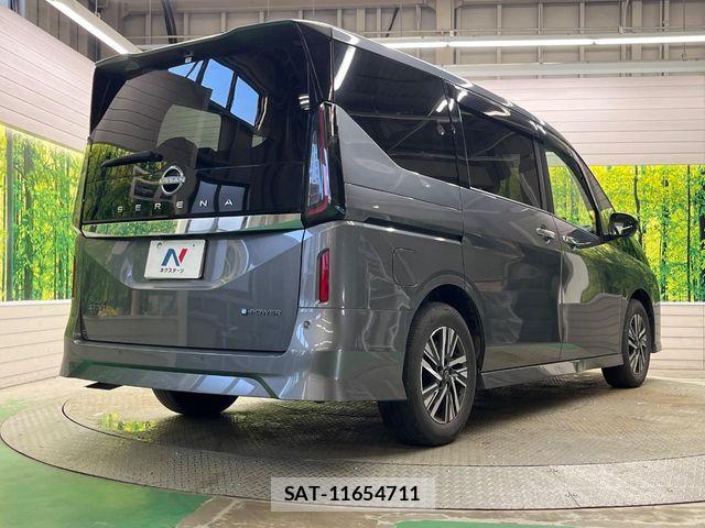 Nissan SERENA 2024-03 8368570-17