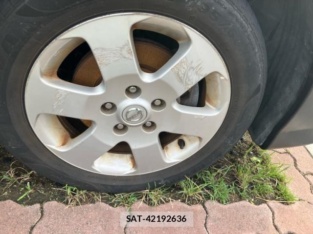 Nissan SERENA 2010-07 8368599-6