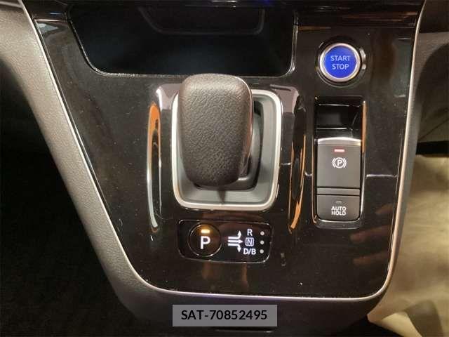 Nissan SERENA 2022-02 8368578-11
