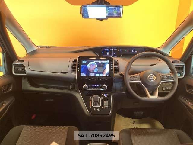 Nissan SERENA 2022-02 8368578-1