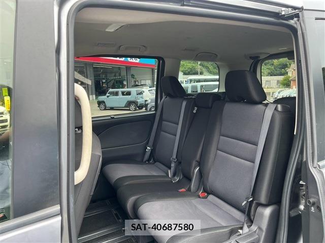 Nissan SERENA 2022-07 8368587-14