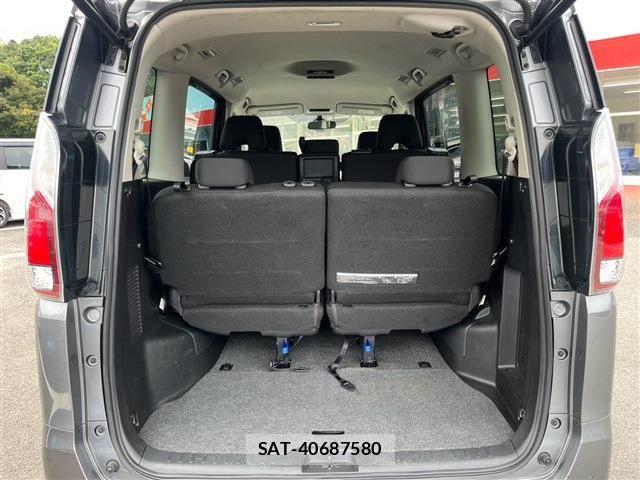 Nissan SERENA 2022-07 8368587-16