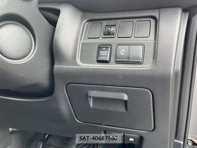 Nissan SERENA 2022-07 8368587-27