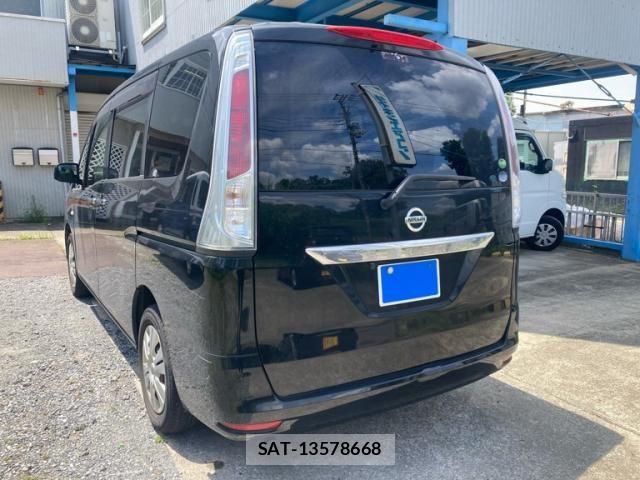 Nissan SERENA 2012-07 8368602-2