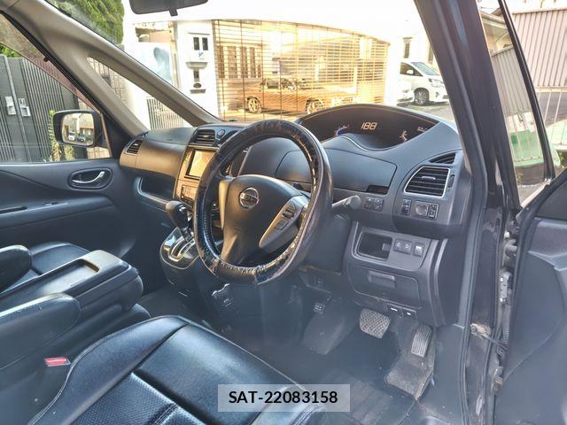 Nissan SERENA 2011-08 8368590-10