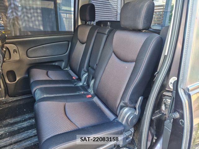 Nissan SERENA 2011-08 8368590-13
