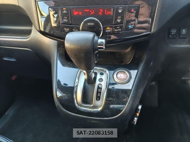 Nissan SERENA 2011-08 8368590-20