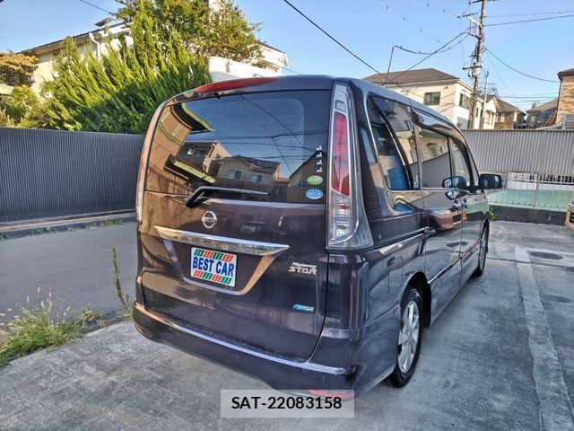 Nissan SERENA 2011-08 8368590-4