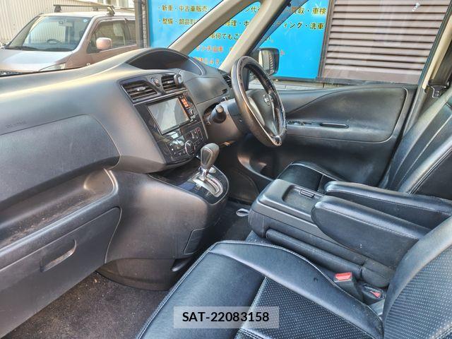 Nissan SERENA 2011-08 8368590-8