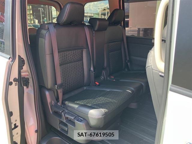 Nissan SERENA 2023-07 8368569-11