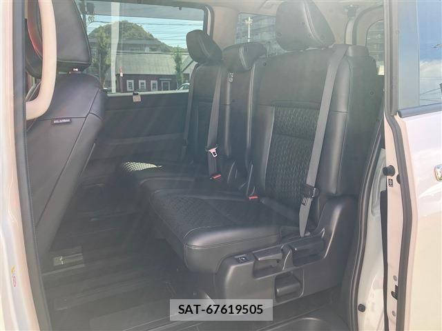Nissan SERENA 2023-07 8368569-14