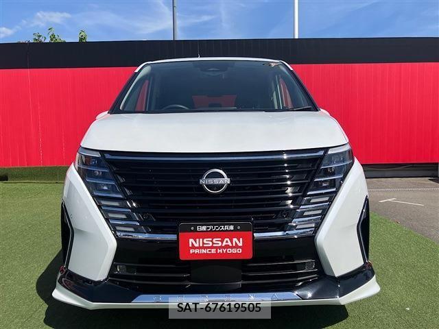 Nissan SERENA 2023-07 8368569-1