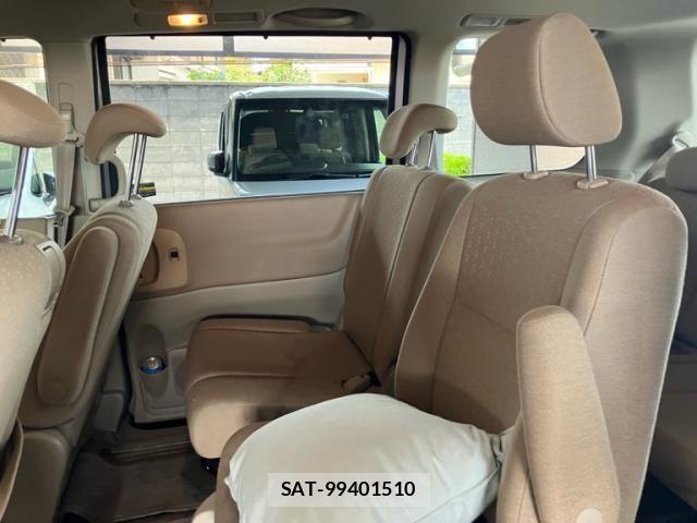 Nissan SERENA 2007-11 8368597-8