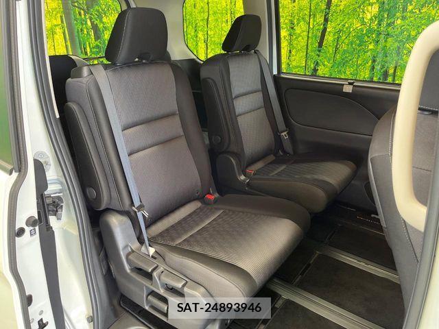 Nissan SERENA 2022-09 8368586-9
