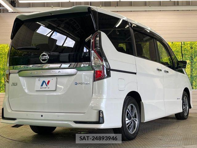 Nissan SERENA 2022-09 8368586-18