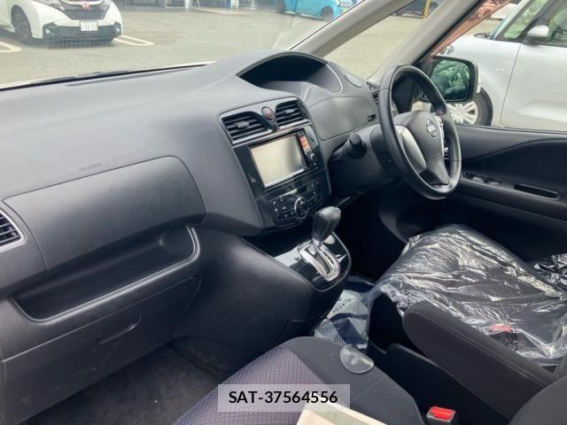 Nissan SERENA 2011-12 8368596-10