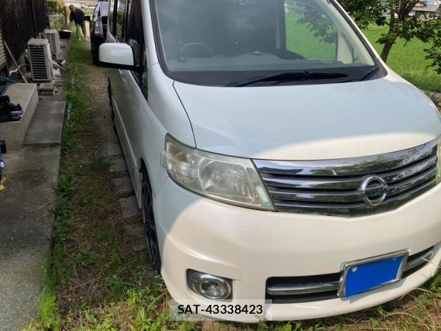 Nissan SERENA 2007-08 8368593-1