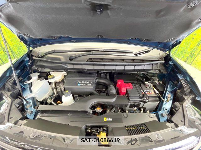 Nissan SERENA 2023-09 8368571-14