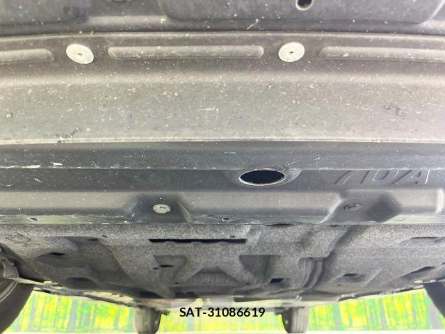 Nissan SERENA 2023-09 8368571-15