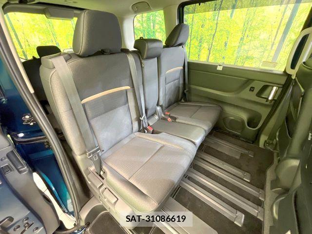 Nissan SERENA 2023-09 8368571-8