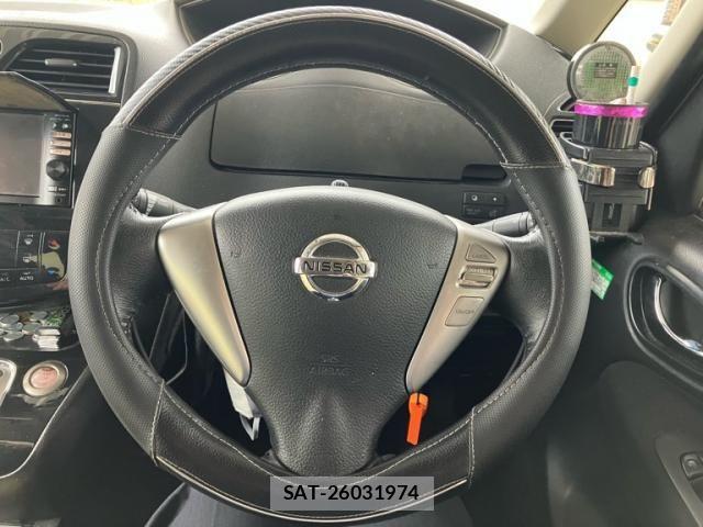 Nissan SERENA 2011-11 8368600-11