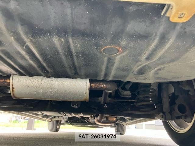 Nissan SERENA 2011-11 8368600-5