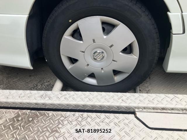 Nissan SERENA 2009-07 8372160-5