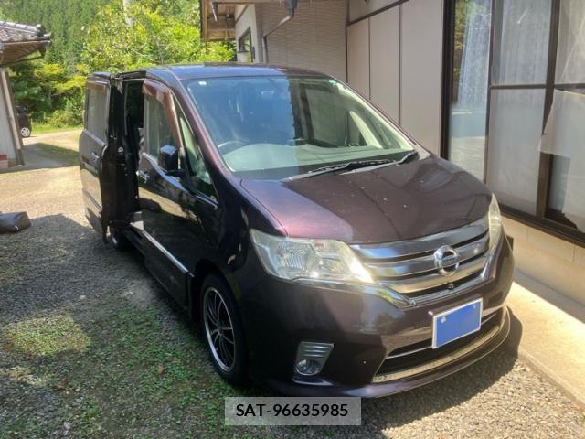 Nissan SERENA 2011-07 8372161-0
