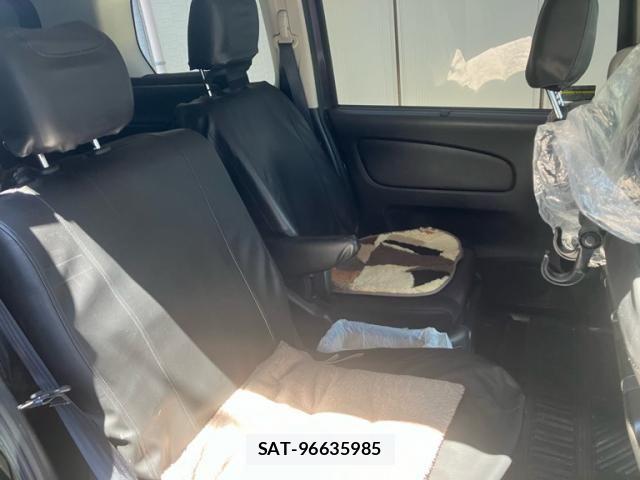 Nissan SERENA 2011-07 8372161-12