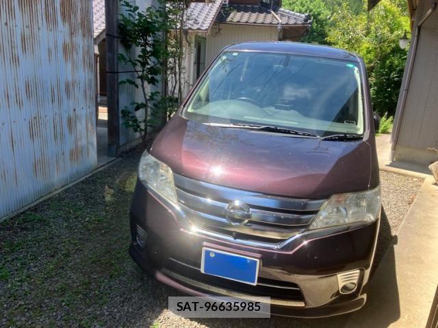 Nissan SERENA 2011-07 8372161-1