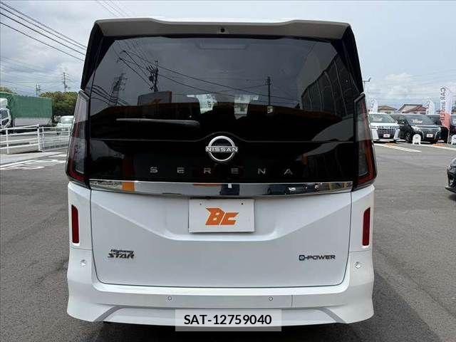 Nissan SERENA 2024-03 8372156-13