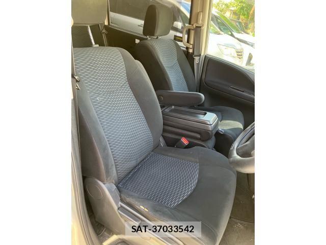 Nissan SERENA 2013-09 8372158-12