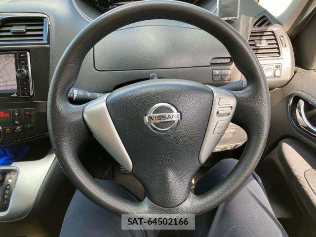 Nissan SERENA 2013-09 8372159-15