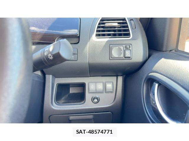 Nissan SERENA 2011-09 8414859-9