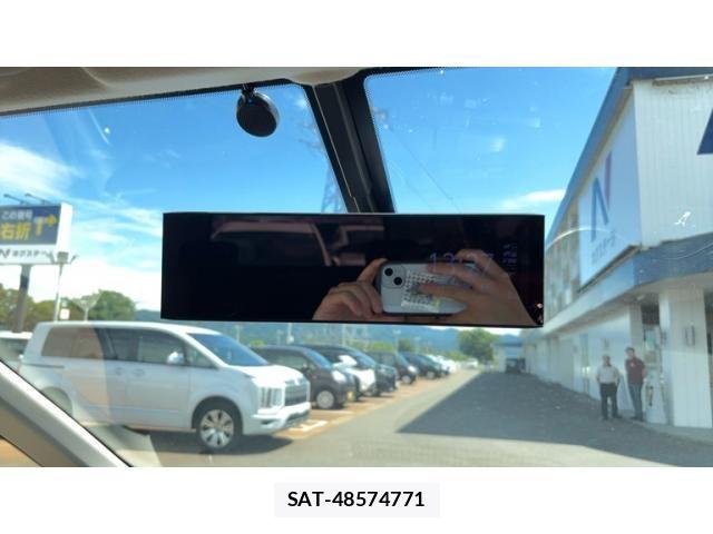 Nissan SERENA 2011-09 8414859-12