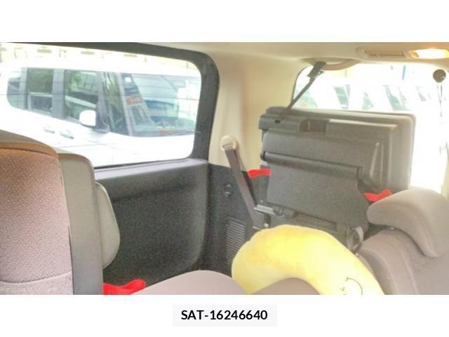 Nissan SERENA 2007-02 8414873-11
