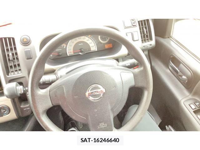 Nissan SERENA 2007-02 8414873-12