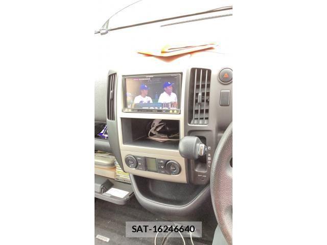 Nissan SERENA 2007-02 8414873-18
