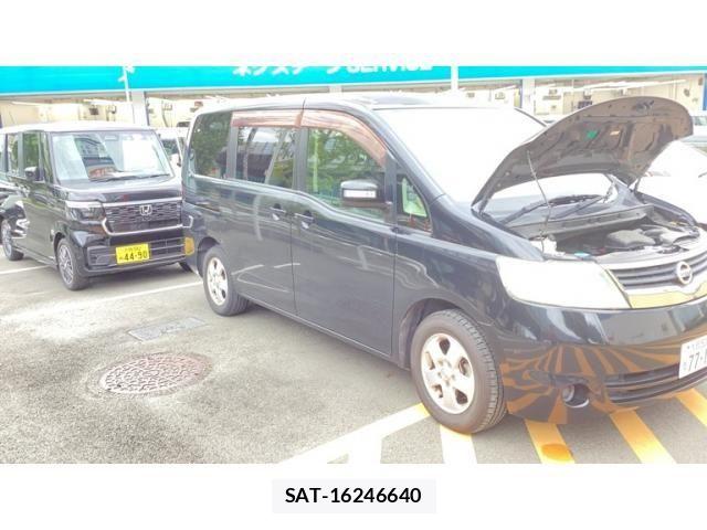 Nissan SERENA 2007-02 8414873-1