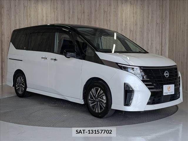 Nissan SERENA 2023-08 8414828-17