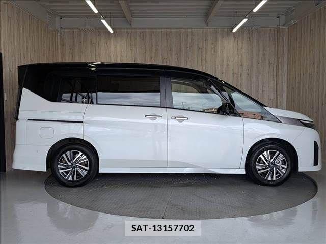 Nissan SERENA 2023-08 8414828-18
