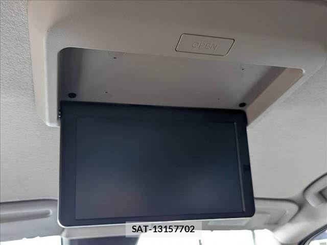 Nissan SERENA 2023-08 8414828-6