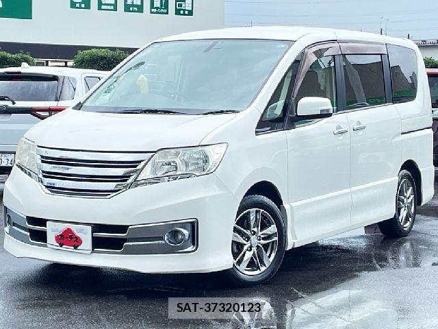 Nissan SERENA 2011-03 8414851-0