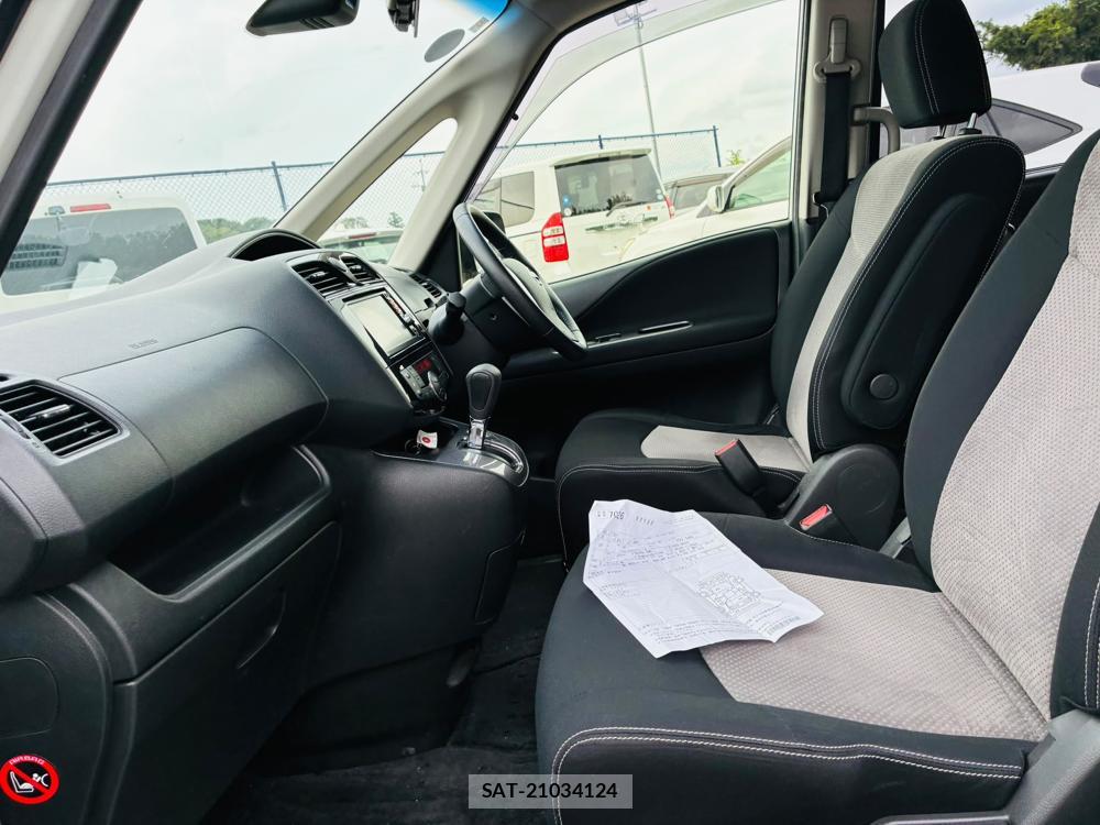 Nissan SERENA 2014 8322909-10