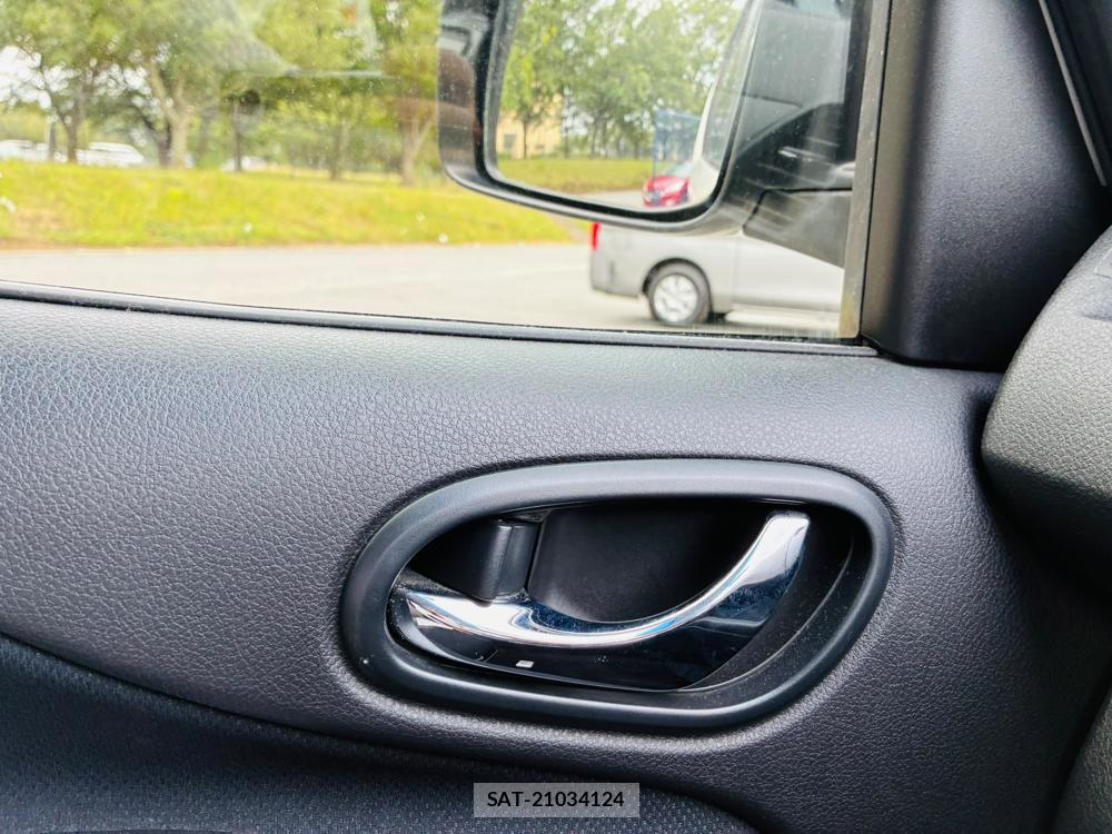 Nissan SERENA 2014 8322909-21