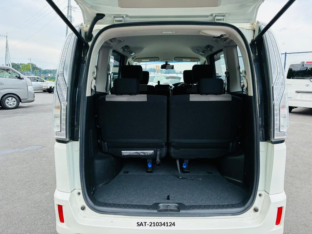Nissan SERENA 2014 8322909-24